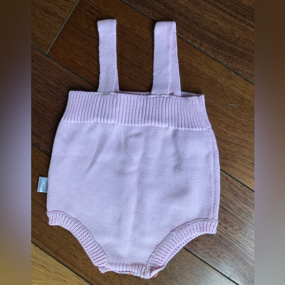 Ashmi & Co. Never Worn Pink Knit Baby Romper with Button Details - Picture 9 of 12
